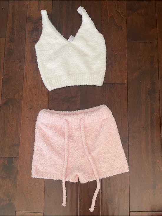 Other - Cozy Plush Crop Tank & Drawstring Shorts Set - White & Light Pink